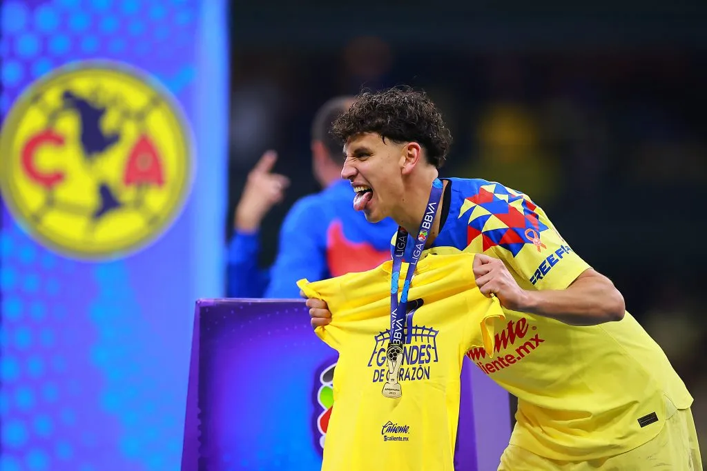 Lichnovsky celebrando el nuevo título en México | FOTO: Hector Vivas/Getty Images
