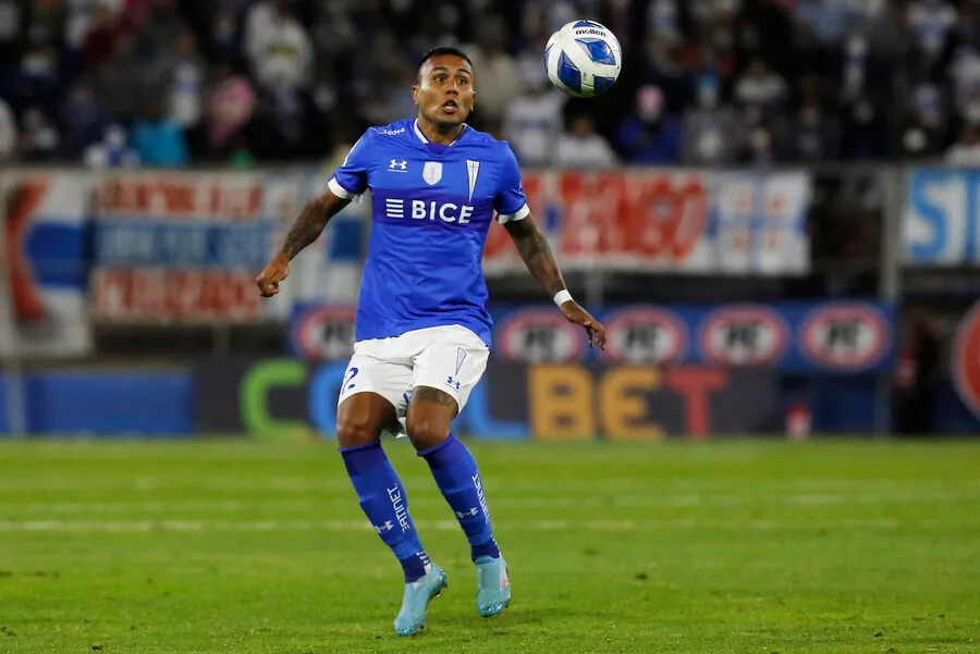 Juan Leiva tendría todo listo para partir a Everton | Foto: Photosport