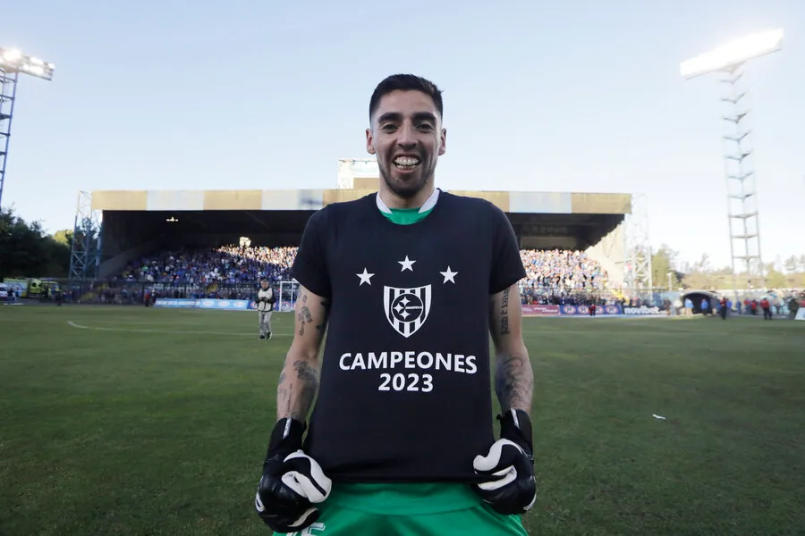 Gabriel Castellón fue el mejor portero para Horacio Rivas. | Foto: Photosport