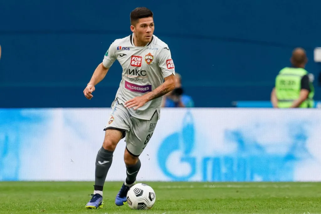 Víctor Felipe Méndez se acerca a Colo Colo. Las negociaciones avanzan a toda máquina.