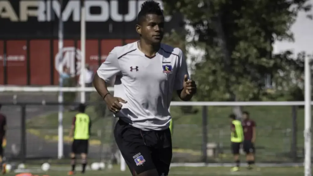 Bolaños entrenando en las dependencias del Estadio Monumental | FOTO: Colo Colo