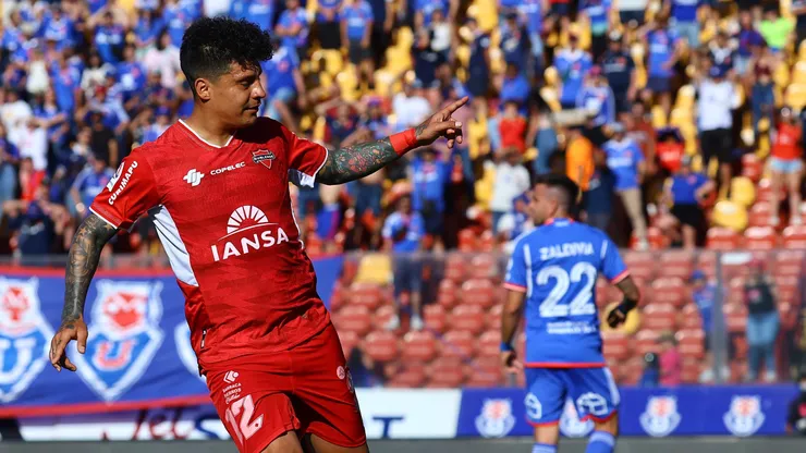 Patricio Rubio seguirá festejando goles en Ñublense