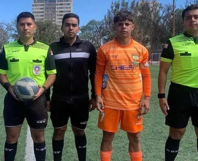 Tomás Roco es capitán de su serie en Cobreloa y es el gran proyecto en Calama (X @TomyRoco18)