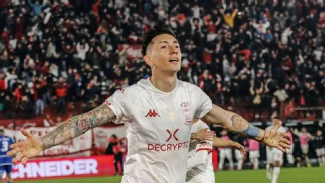 Echeverría ha recibido muchos elogios en su paso por Argentina | FOTO: Huracán