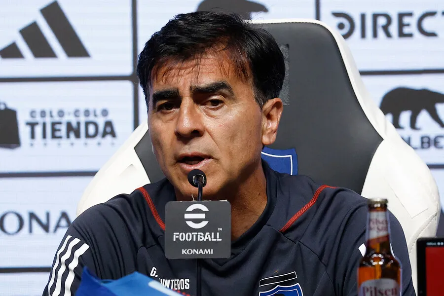 Quinteros pudo haber vivido su último partido en Colo Colo. | Foto: Photosport