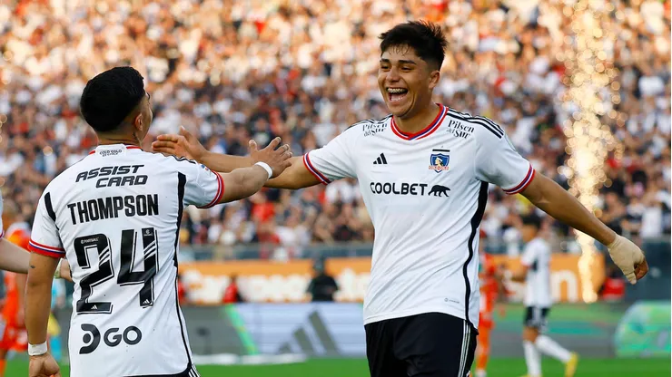 El polémico jugador se hizo presente en los festejos de Colo Colo