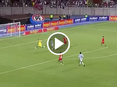 “Que se note menos”: Felipe Flores se llenó de críticas por su presentación contra Colo Colo