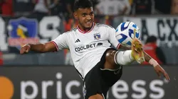 El joven central de Colo Colo llamó la atención en redes sociales por su ausencia en esta definición