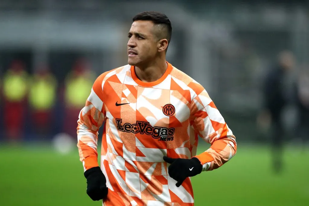 Alexis Sánchez en el precalentamiento del Inter de Milán