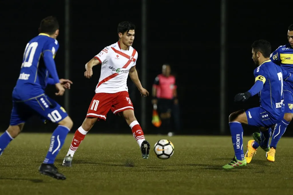 Erick Wiemberg se formó y debutó en el fútbol profesional con Deportes Valdivia. (Foto: Javier Torres/Photosport)