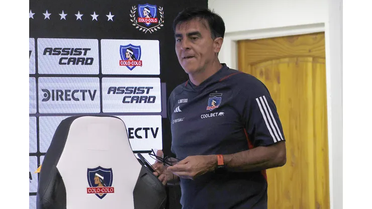 Gustavo Quinteros confirmó interés de Racing Club y podría partir de Colo Colo. (Foto: Dragomir Yankovic/Photosport)