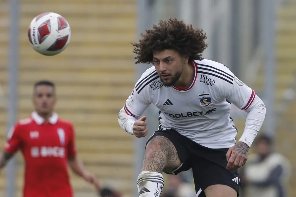 Falcón no se guardó nada y reclamó contra los dirigentes de Colo Colo (Foto: Dragomir Yankovic/Photosport)