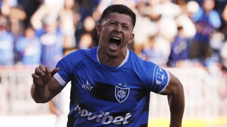 Cris Martínez sigue ligado a Huachipato y está en la mira de equipos grandes