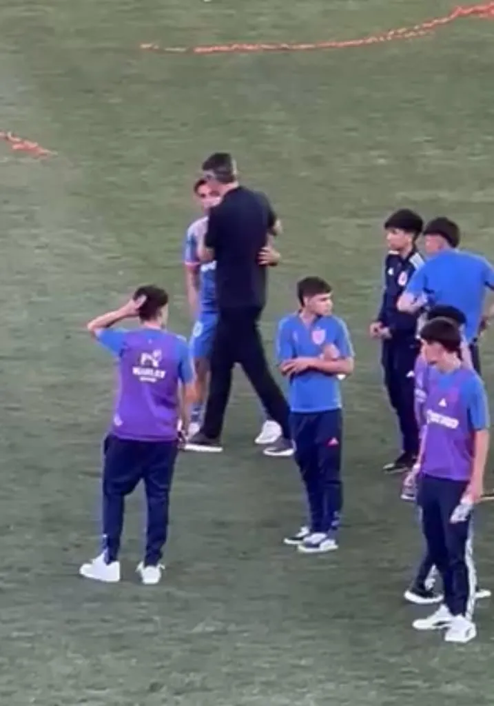 Así fue la secuencia de los saludos de Pellegrino a Assadi (Bolavip)