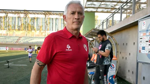 Ivo Basay se sincera sobre las chances de La Roja de ir casi directo al Mundial de 2030 (Foto: Photosport)