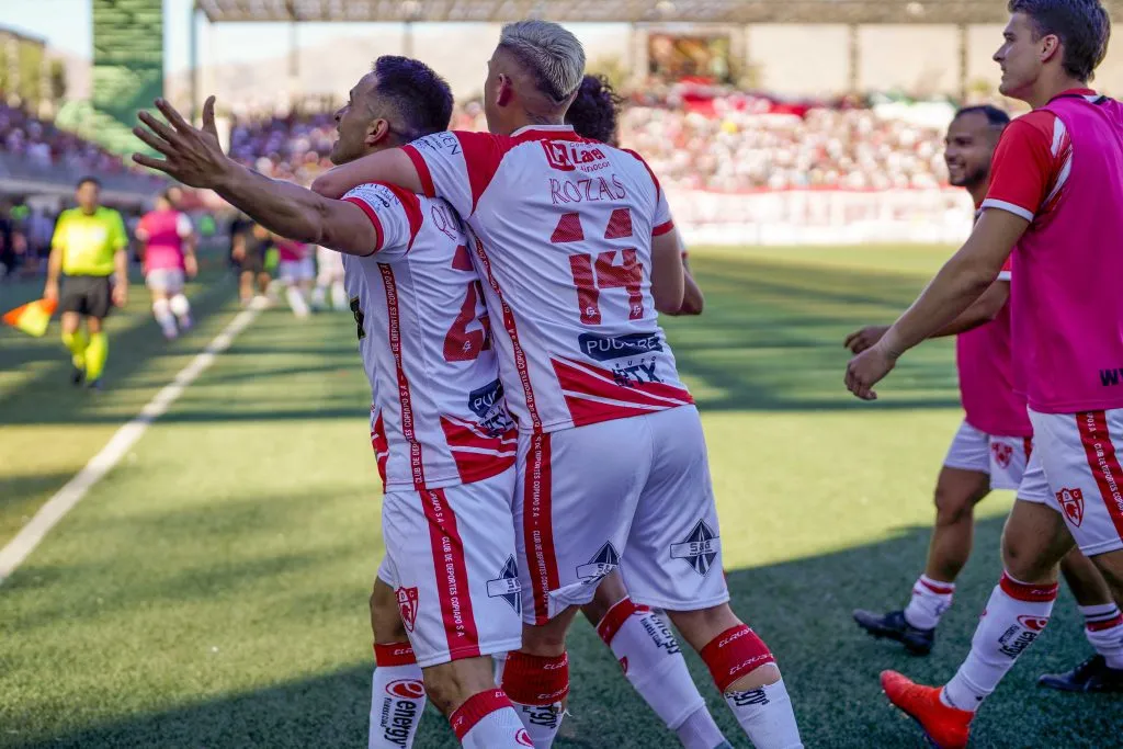 Deportes Copiapó venció a Everton y se quedó en la máxima categoría del fútbol chileno (Foto: Photosport)