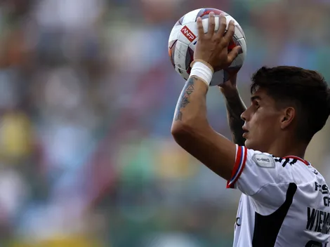 "No depende de mí": Las fórmulas que necesita Erick Wiemberg para poder quedarse en Colo Colo
