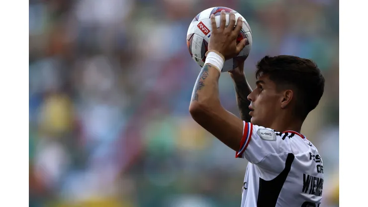 Erick Wiemberg desea continuar en Colo Colo para el 2024. (Foto: Andrés Pina/Photosport)