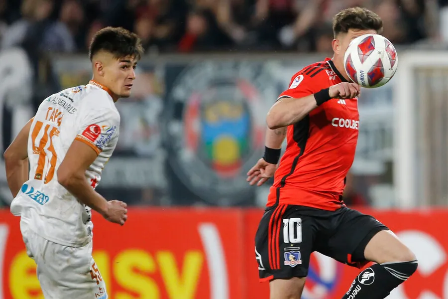 Herrera pide el regreso de Bastián Tapia para el 2024 en la U | Foto: Photosport