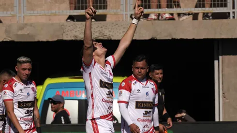 Manu López -al centro- se la juega a fondo y cree que Copiapó se salvará de caer al descenso