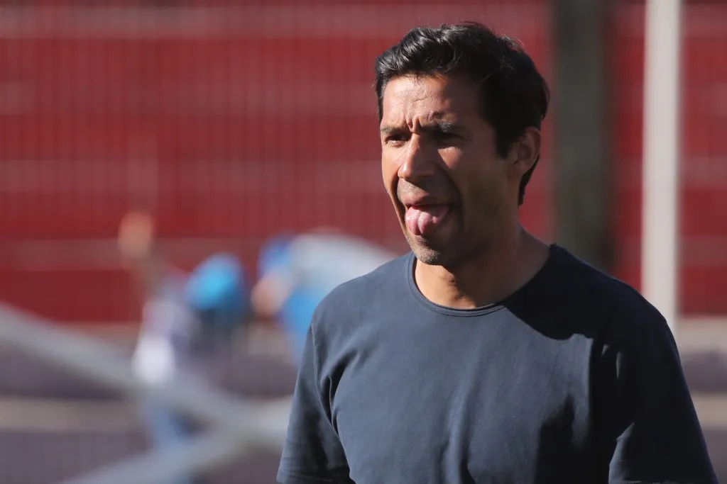 Núñez ya piensa en algunos nombres para reforzar el plantel de la UC | FOTO: Jonnathan Oyarzun/Photosport