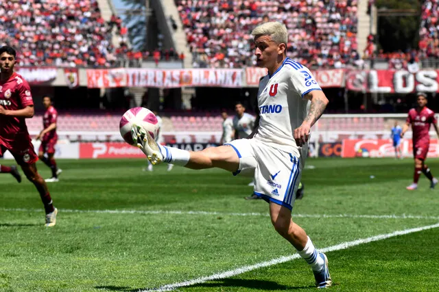 Aránguiz, selló su desvinculación hace algunos meses (Photosport)