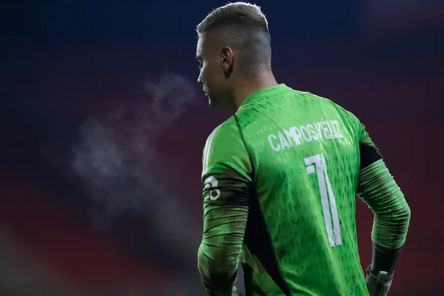 Cristóbal Campos perdió la titularidad en agosto con la U. | Foto: Photosport