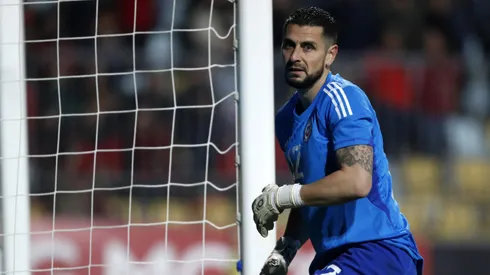 Gabriel Arias no ve ninguna en las definiciones a penal jugando con Racing