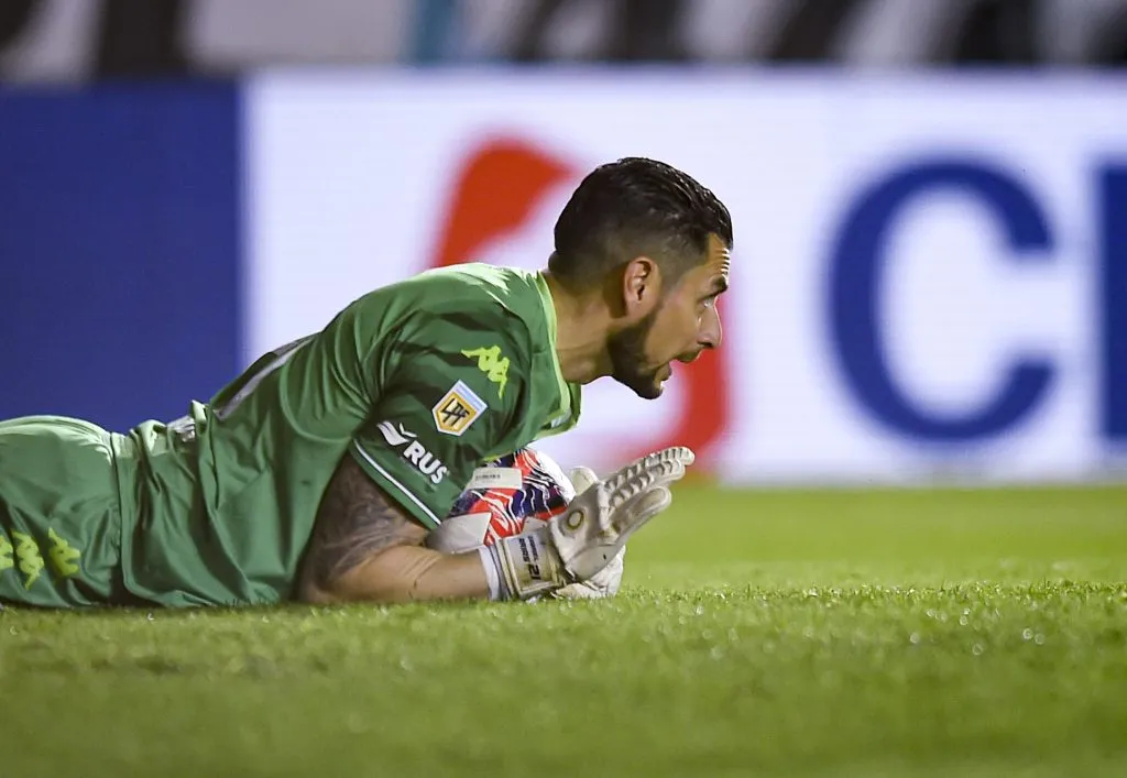 Gabriel Arias no pudo ante Rosario Central (Getty Images)