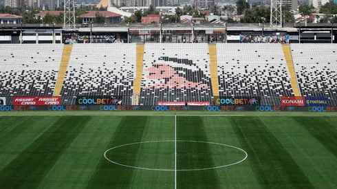Así luce la mitad de la cancha del Estadio Monumental en la previa del partido de Colo Colo vs Unión Española. (Foto: Colo Colo)