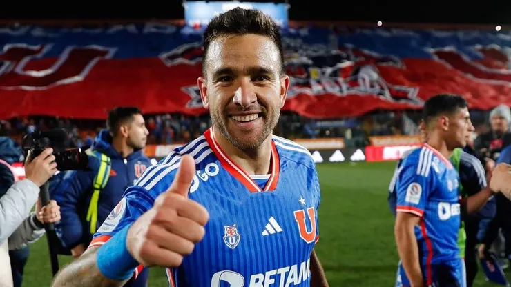 Zaldivia se empapa de azul e indica su canción favorita de la hinchada de la U