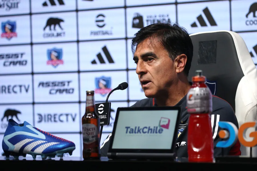 La continuidad de Quinteros en Colo Colo es un misterio. | Foto: Photosport