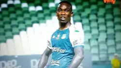 Fabián Castillo fue expulsado por esta insólita razón en Colombia