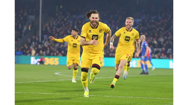El chileno marcó golazo en su cuarto partido por el Sheffield