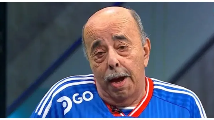 Tito Awad se refirió al posible retorno de Charles Aránguiz a Universidad de Chile.