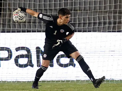 Vicente Reyes vive calvario en Inglaterra: lo mandaron a préstamo a cuarta división