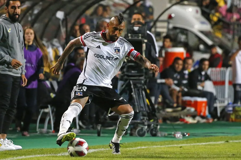Vidal ya sumó sus primeros minutos en el triunfo ante Everton (Foto: Photosport)