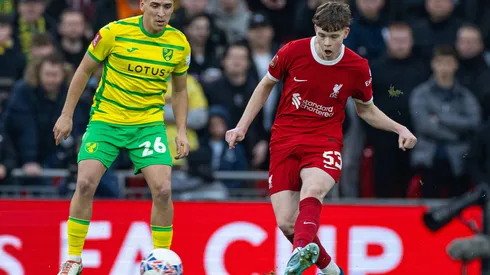 Norwich sufrió una dura caída ante Liverpool