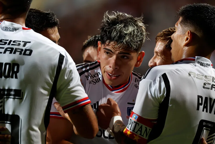 La Joya anotó el único gol del compromiso ante Everton. | Foto: Photosport