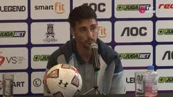 Fernando Zampedri reclama que la UC recibe pocas preguntas en conferencia de prensa (Foto: TNT Sports)