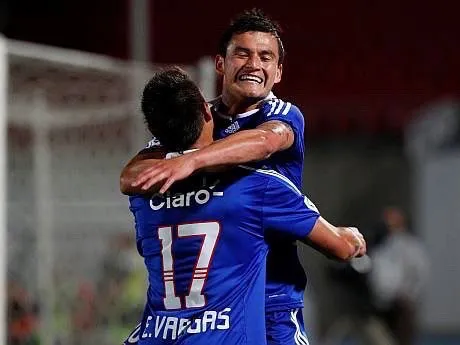 Vargas y Aránguiz, el sueño de los azules (Archivo)