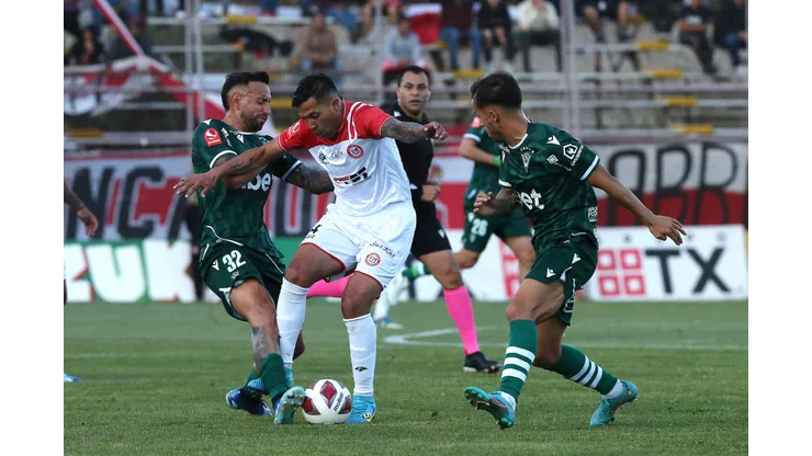Santiago Wanderers buscará su revancha y este 2024 es candidato al ascenso