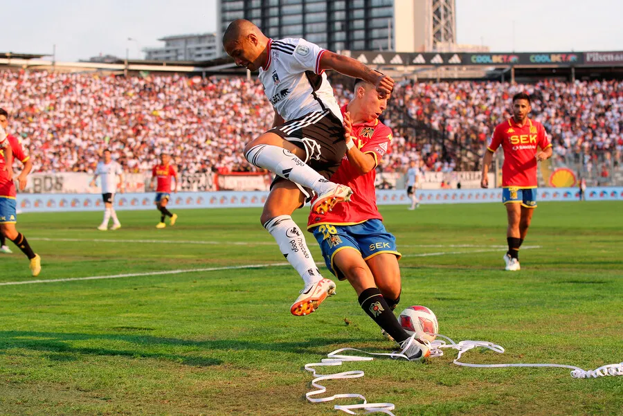 Benegas sería el nuevo cortado en Colo Colo. | Foto: Photosport