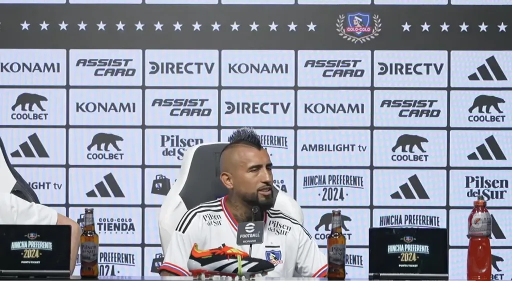 Arturo Vidal sobre la situación de Claudio Bravo en Colo Colo (Pantallazo Colo Colo)