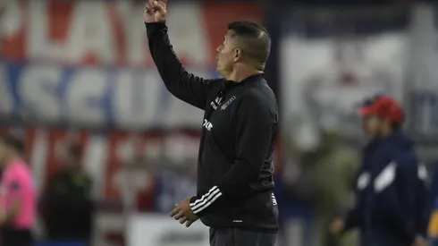 Jorge Almirón solicitó a tres refuerzos en Colo Colo. (Foto: Dante Fernández/Focouy/Photosport)