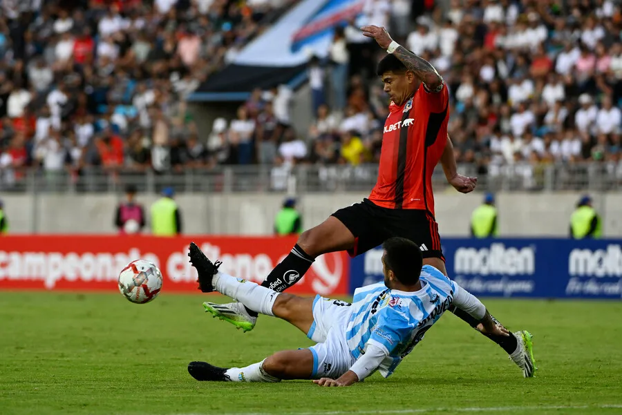 Esteban Pavez es el capitán de Colo Colo. | Foto: Photosport