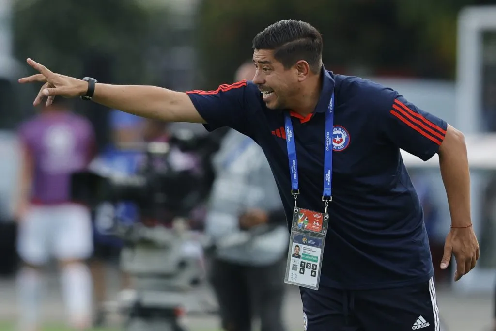 La Roja Sub 23 dirigida por Nicolás Córdova cayó por 1-0 ante Perú en el Preolímpico de Venezuela 2024 (Foto: Photosport)