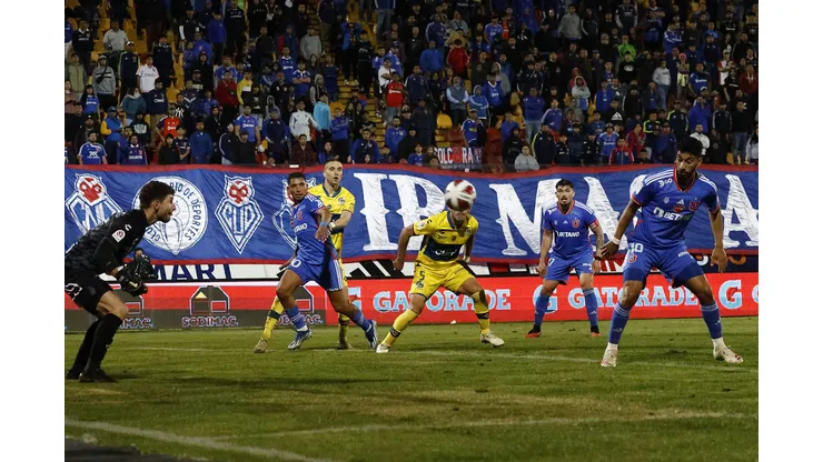 Reportan que Cristián Palacios será baja en la Universidad de Chile (Foto: Photosport)