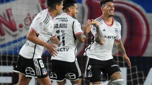 Los albos esperan a sus primeros refuerzos para este 2024. (Foto: Photosport)