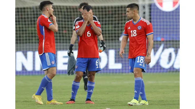 Jorge Peineta Garcés preocupado por el recambio de la selección chilena